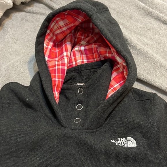 The North Face Sweaters - Women’s North face sweater
